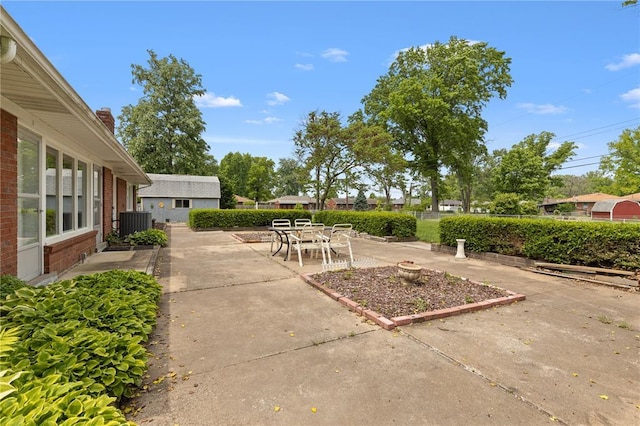814 Pardee Rd, Godfrey, IL 62035 - view of patio / terrace