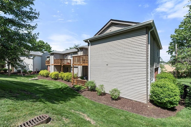 1491 Bobolink Pl, Brentwood, MO 63144 - view of side of property with a lawn