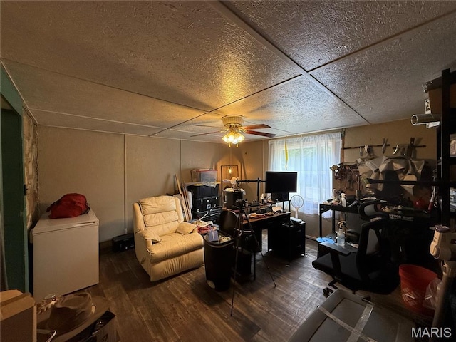 929 Race St, Thayer, MO 65791 - home office with ceiling fan and wood finished floors