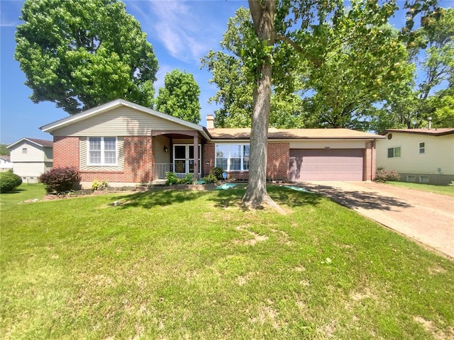 5657 Hidden Cove Ln, Florissant, MO 63034