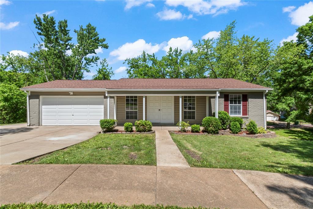 6995 Candlewick Way, Florissant, MO 63033 - photo 1