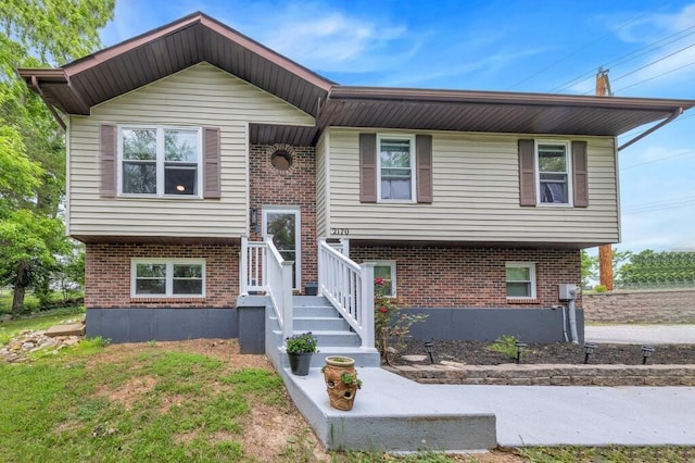 2170 Blossom Ln, Arnold, MO 63010
