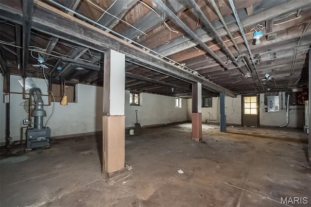 4545 Alice Ave, Saint Louis, MO 63115 - below grade area featuring electric panel