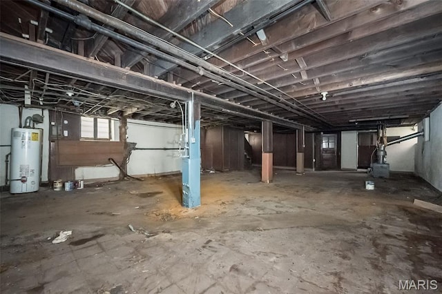 4545 Alice Ave, Saint Louis, MO 63115 - below grade area featuring gas water heater