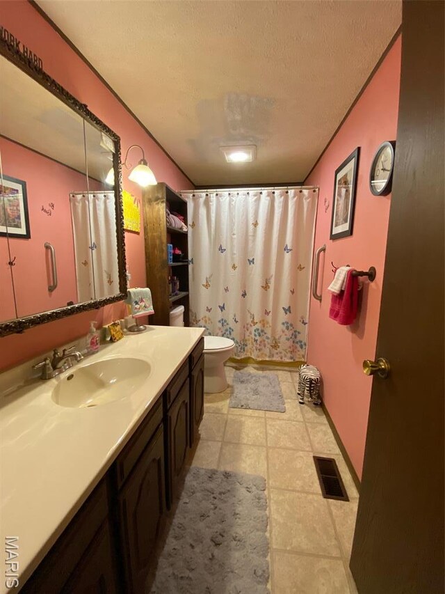 502 N St, Witt, IL 62094 - photo 23