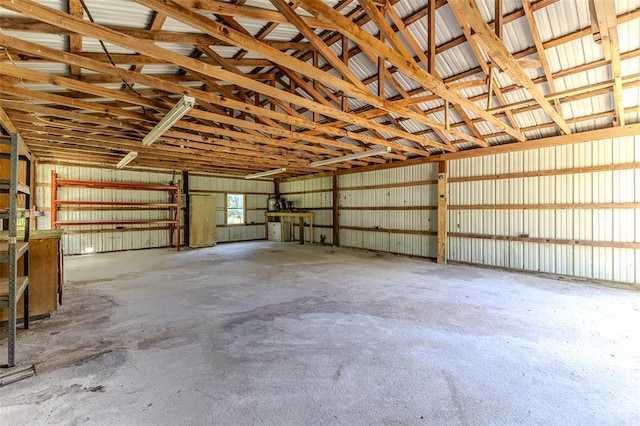21509 Rockwell Dr, Lebanon, MO 65536 - view of garage