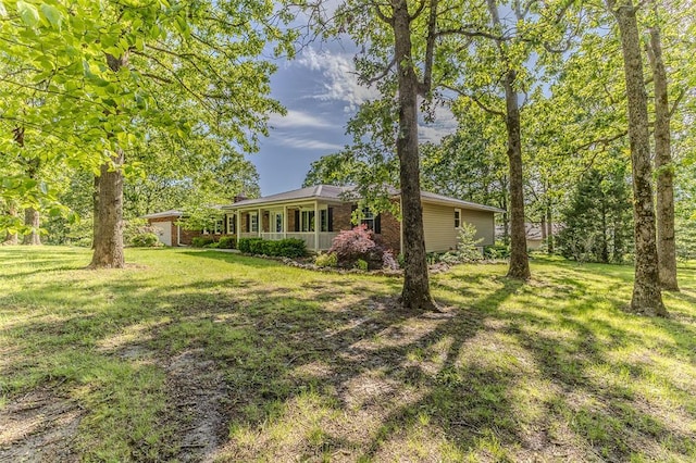 21509 Rockwell Dr, Lebanon, MO 65536 - view of green lawn