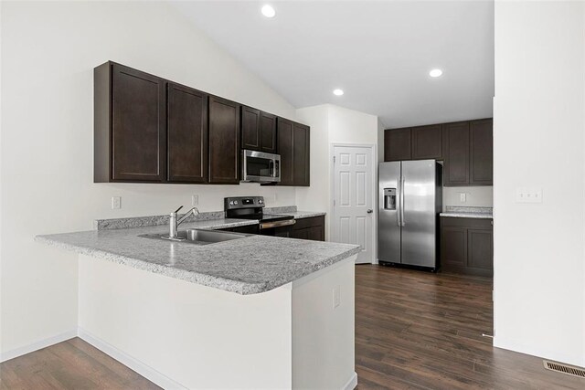 124 Prairie Wind Dr, Wentzville, MO 63385 - photo 5