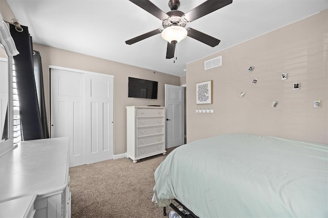536 W 5th St, Saint Jacob, IL 62281 - carpeted bedroom featuring a ceiling fan and a closet