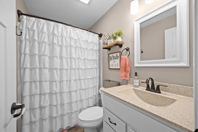 536 W 5th St, Saint Jacob, IL 62281 - full bath featuring vanity, toilet, and curtained shower