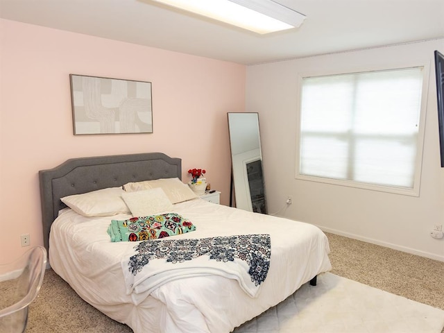 3930 Commanche Ave, Hannibal, MO 63401 - carpeted bedroom featuring baseboards