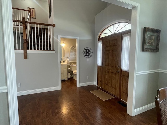 835 Bay Hill Blvd, Union, MO 63084 - foyer with dark wood finished floors and baseboards