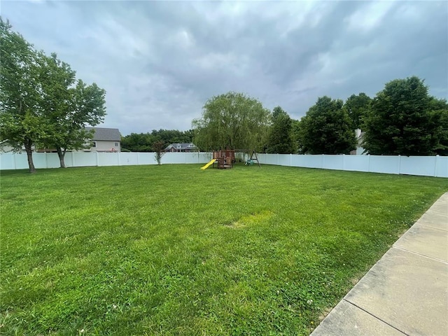 835 Bay Hill Blvd, Union, MO 63084 - view of yard with a playground