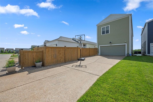 1017 Kilderkin Way, Saint Charles, MO 63301 - view of home's exterior with concrete driveway and an attached garage