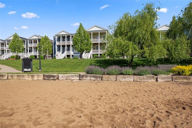 1017 Kilderkin Way, Saint Charles, MO 63301 - view of home's community with a yard