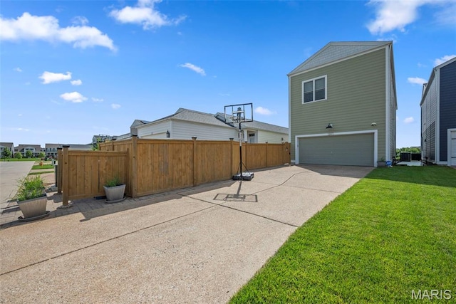 1017 Kilderkin Way, Saint Charles, MO 63301 - view of home's exterior with concrete driveway and a garage