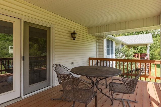 303 Holly Tree Ln, Farmington, MO 63640 - deck featuring outdoor dining area