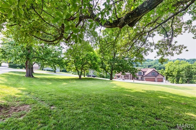 2915 Ozark Dr, Queeny Township, MO 63122 - view of green lawn