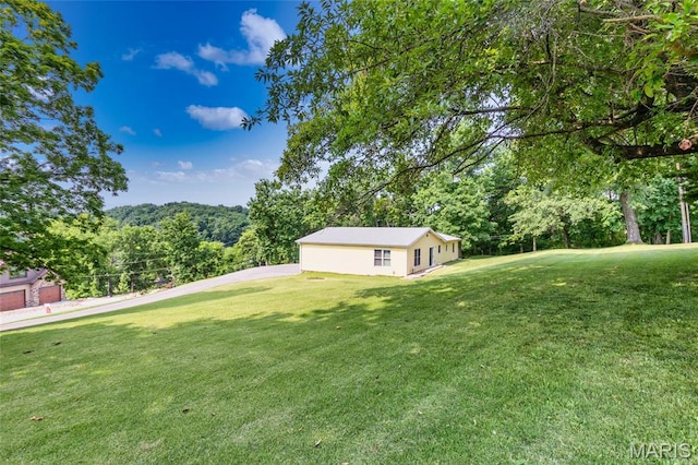 2915 Ozark Dr, Queeny Township, MO 63122 - view of green lawn