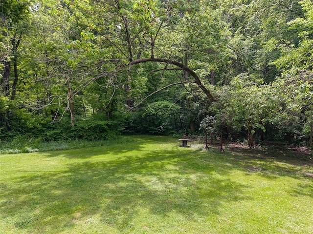 2100 Rose Knoll Ln, Glen Carbon, IL 62034