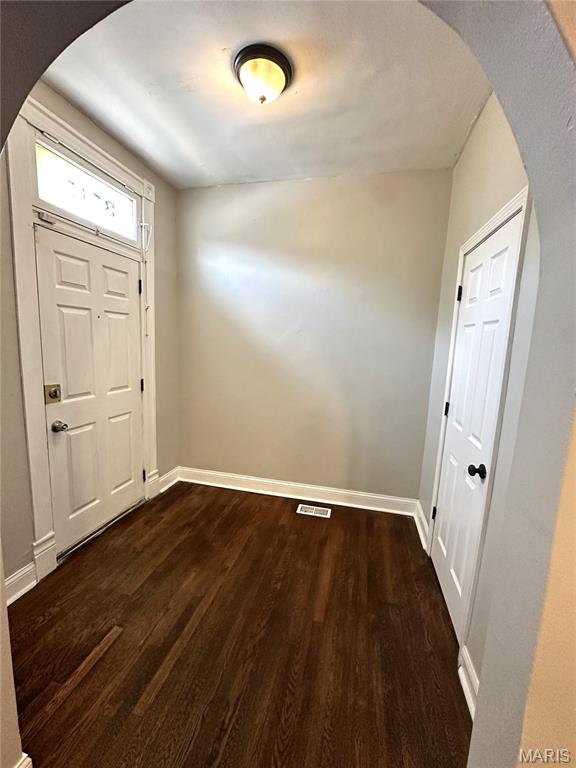 3515 Itaska St, Saint Louis, MO 63111 - photo 2