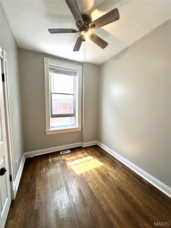 3515 Itaska St, Saint Louis, MO 63111 - photo 12