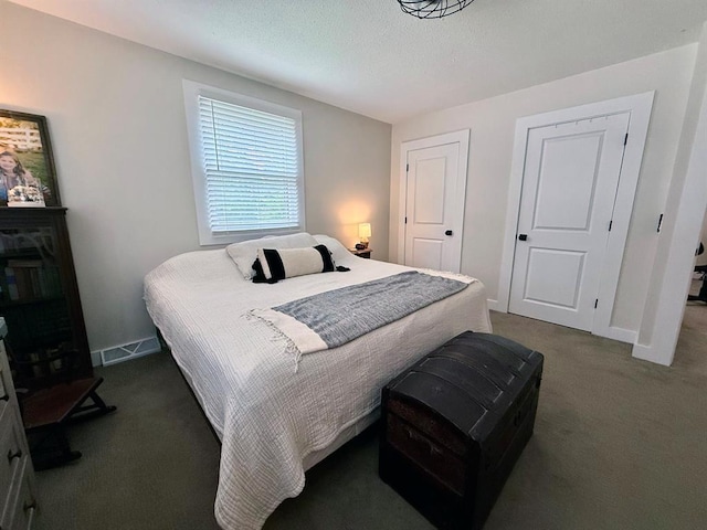 11181 Shady Ln, Dexter, MO 63841 - bedroom with carpet and baseboards