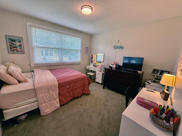 11181 Shady Ln, Dexter, MO 63841 - bedroom with light carpet and a textured ceiling
