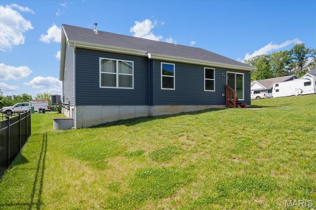 800 Boulder Crest Ct, Eureka, MO 63025 - back of house with entry steps