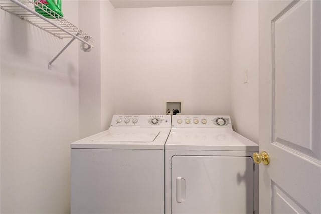 480 Benton Dr Unit L, Saint Peters, MO 63376 - washroom featuring independent washer and dryer