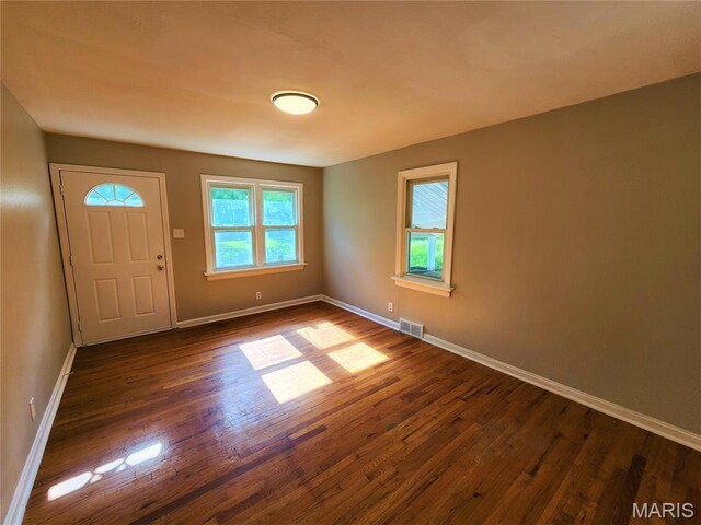 9808 Winkler Dr, Norwood Township, MO 63136 - photo 3