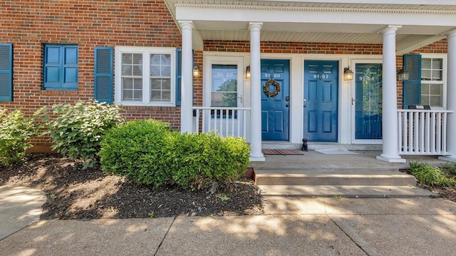 9188 Wrenwood Ln, Brentwood, MO 63144 - photo 1