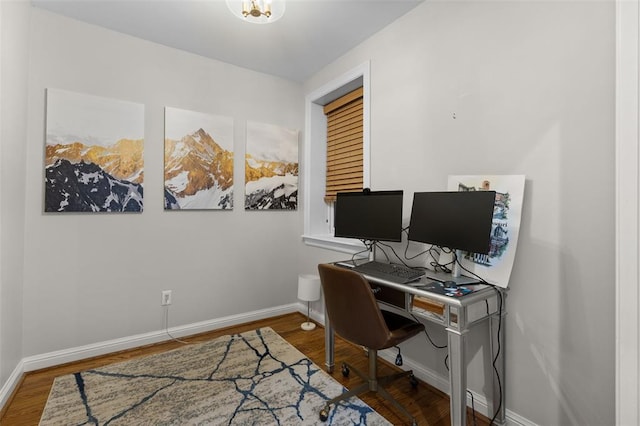 7520 Buckingham Dr Unit 1W, Saint Louis, MO 63105 - office area featuring wood finished floors and baseboards