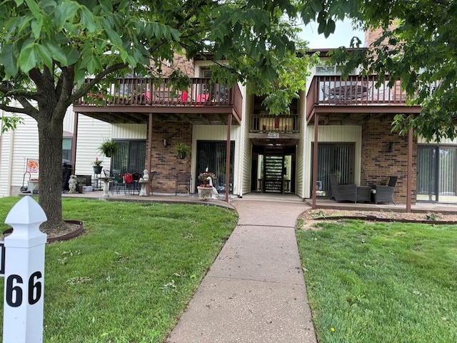 18318 Lakeview Cir Unit 606, Monroe City, MO 63456 - view of building exterior