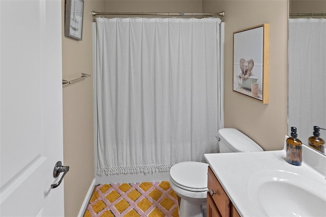 full bath with toilet, vanity, tile patterned flooring, and a shower with curtain