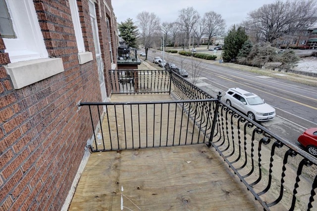 5027 S Broadway Ave Unit 1-4, Saint Louis, MO 63111 - view of balcony