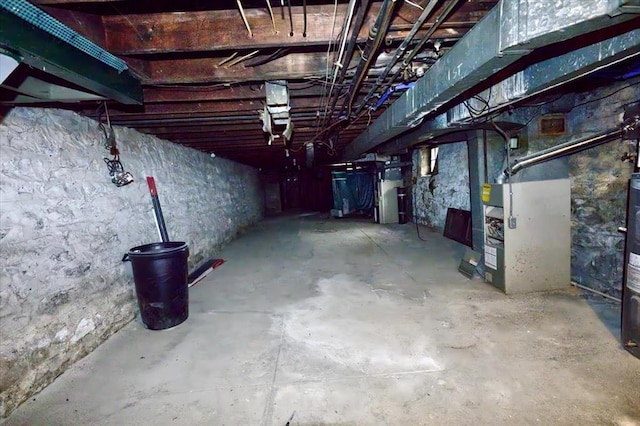 5027 S Broadway Ave Unit 1-4, Saint Louis, MO 63111 - unfinished below grade area with heating unit