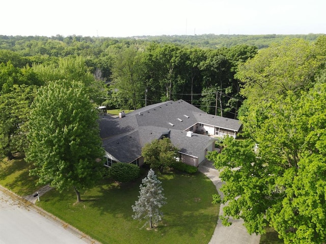 16 Siesta Dr, Hannibal, MO 63401 - view of subject property with a heavily wooded area