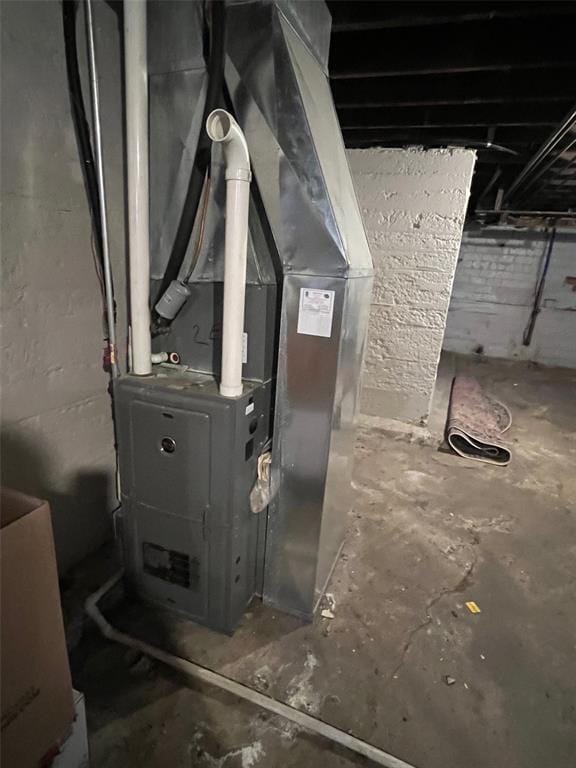 4932 Mardel, Saint Louis, MO 63109 - utilities with heating unit