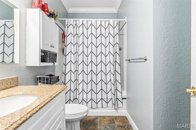 113 Riverwalk Dr, Desloge, MO 63628 - bathroom with a textured wall, vanity, crown molding, toilet, and a shower with curtain