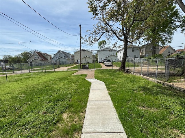 3624 Market St, Saint Louis, MO 63115 - view of yard with a residential view