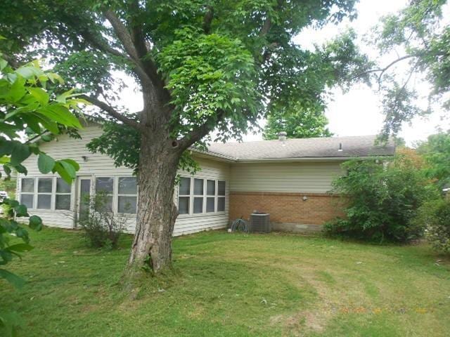 801 Cambridge Dr, Sikeston, MO 63801