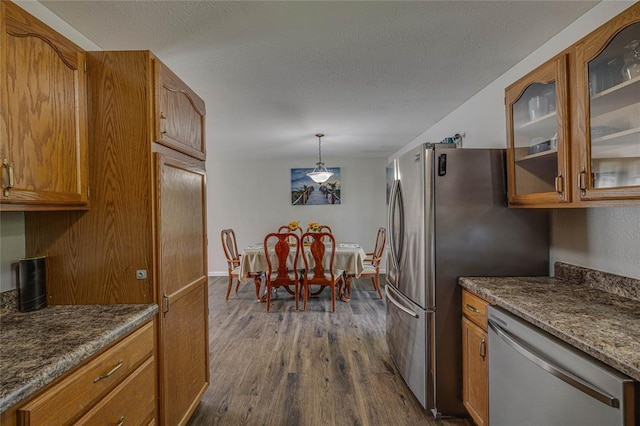 25 Ava Ct, Farmington, MO 63640