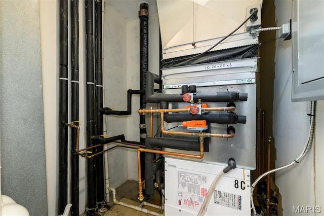 816 S Hanley Rd Unit 8C, Saint Louis, MO 63105 - utility room with electric panel