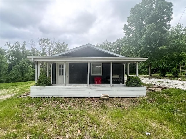 408 E Monroe St, Paris, MO 65275 - view of back of house