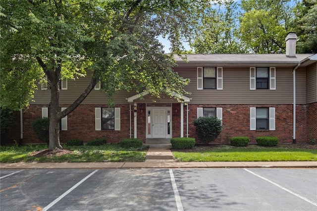 1914 High Sun Dr, Florissant, MO 63031 - photo 1