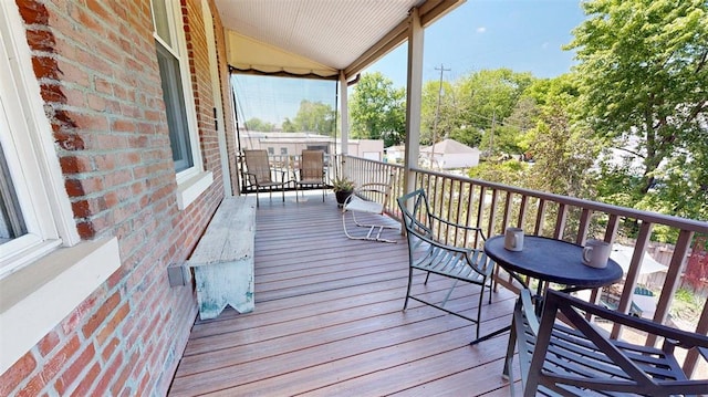 1107 N 2nd St, Saint Charles, MO 63301 - view of wooden terrace