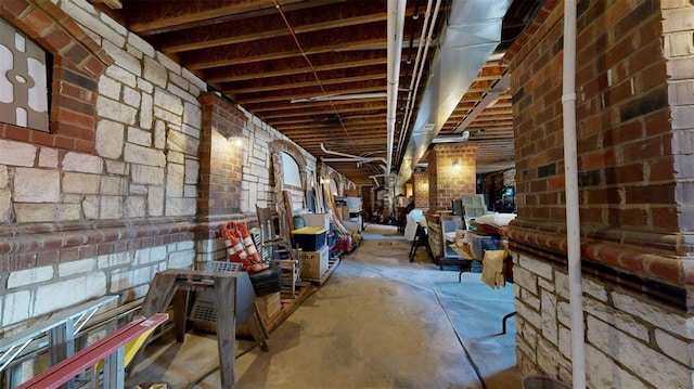 1107 N 2nd St, Saint Charles, MO 63301 - view of below grade area