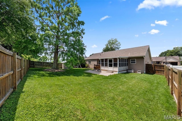3060 Almond Tree Dr, Saint Peters, MO 63376 - back of property featuring a sunroom and a fenced backyard