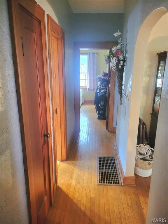 323 W Ross St, Palmyra, MO 63461 - photo 22